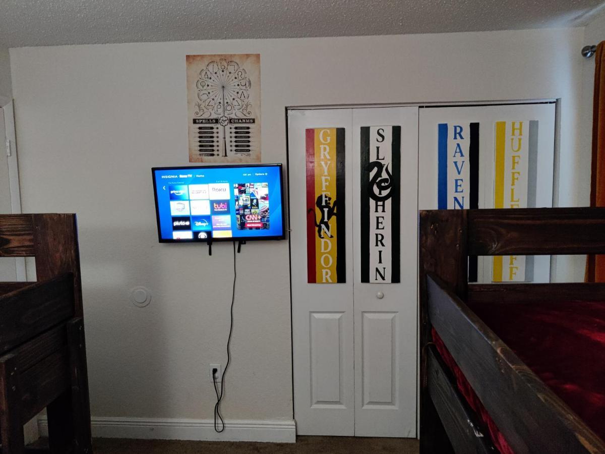 Centauri Vacation Rentals: Orlando 2-Bedroom Condo with Free Parking Exterior photo
