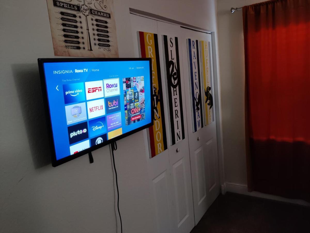 Centauri Vacation Rentals: Orlando 2-Bedroom Condo with Free Parking Exterior photo