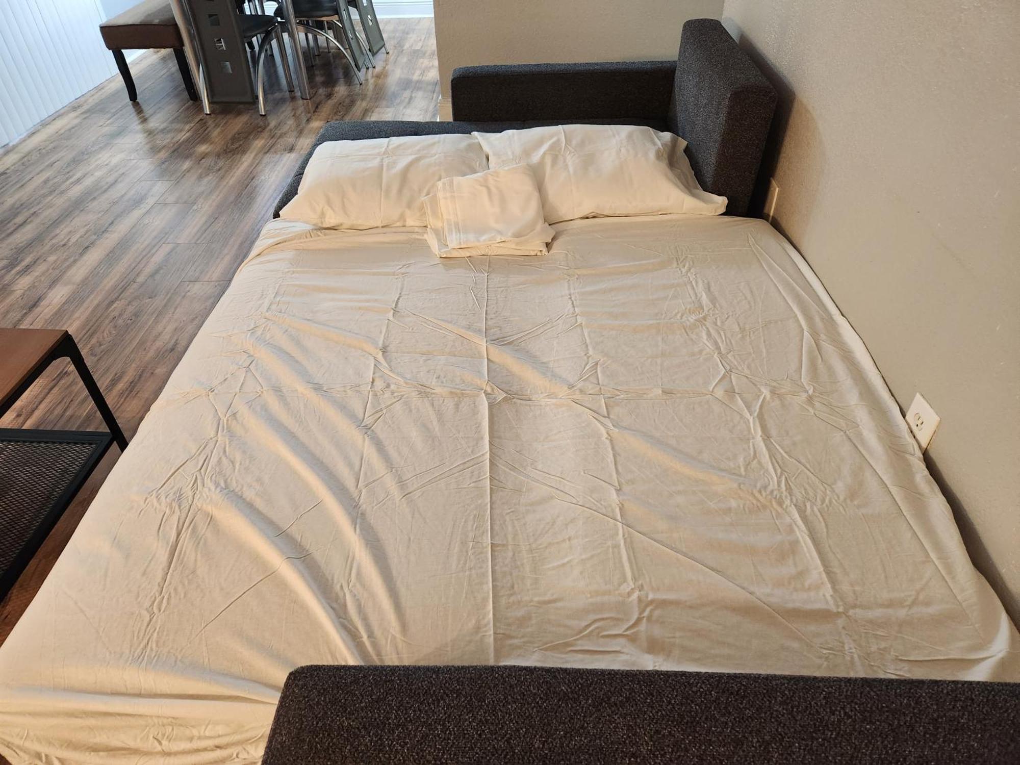 Centauri Vacation Rentals: Orlando 2-Bedroom Condo with Free Parking Exterior photo